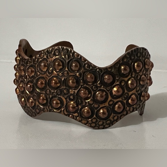 Vintage Navajo Ronnie Willie Signed Copper Cuff Bracelet - Picture 13 of 16